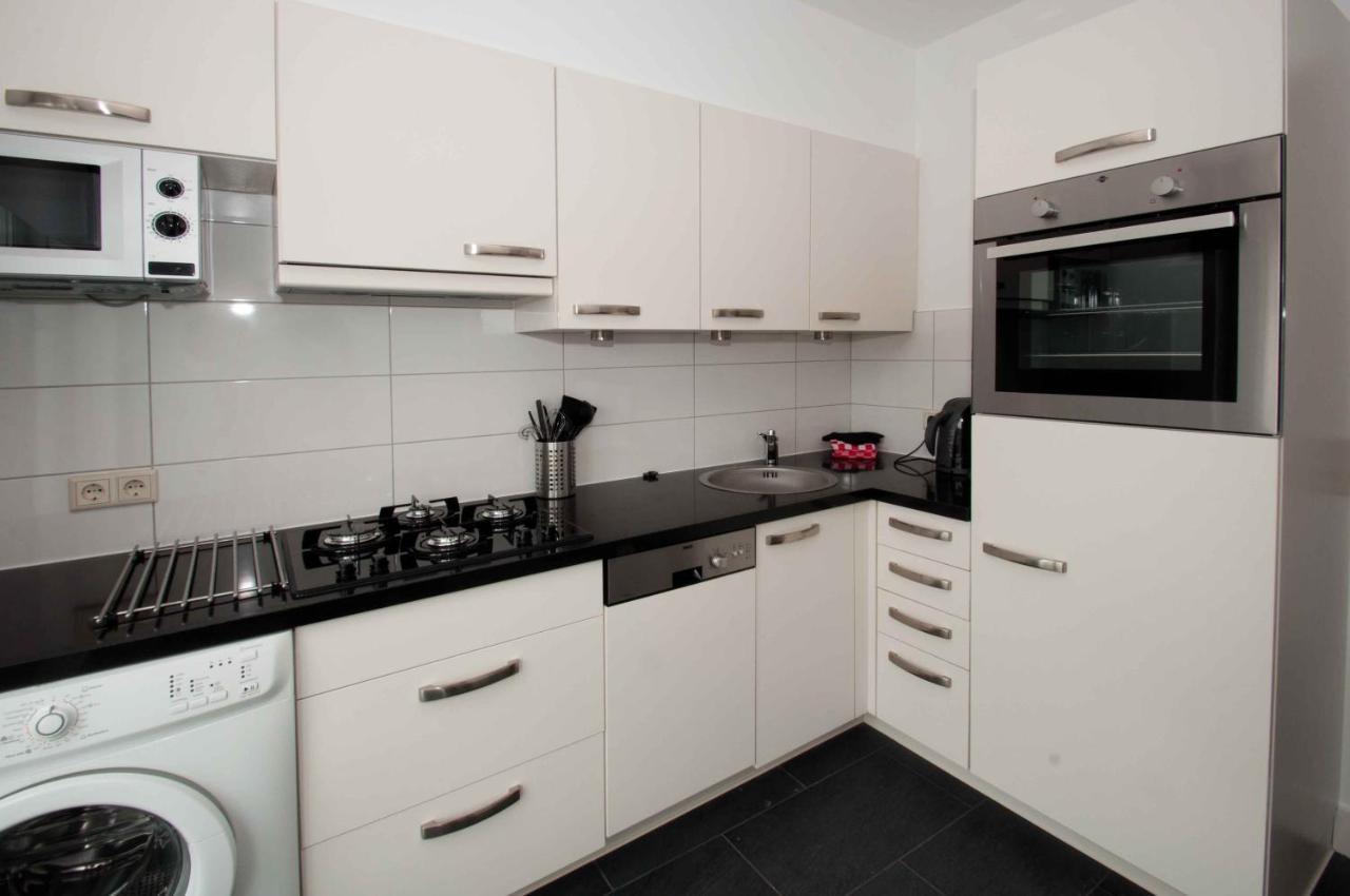Schelvis Apartments Зандфорт Экстерьер фото