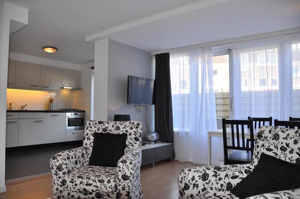Schelvis Apartments Зандфорт Экстерьер фото